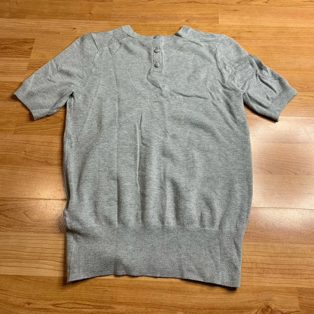 💜 Zara Gray Short Sleeve Knit Top Viscose Blend - Size Medium - Picture 4 of 7